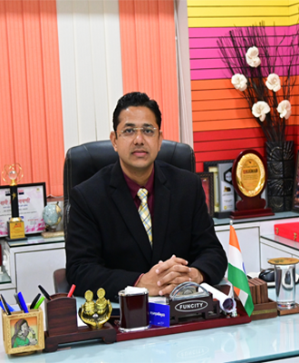 Dr. Vinay Khandelwal Managing Director of KCMT Group of Management